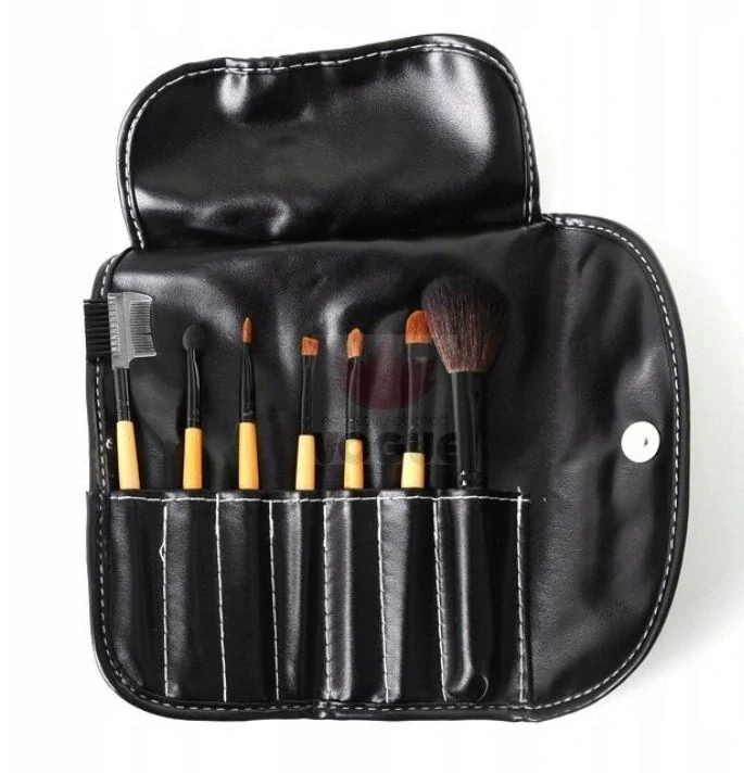 Sada štetcov na Make-up 7ks Act