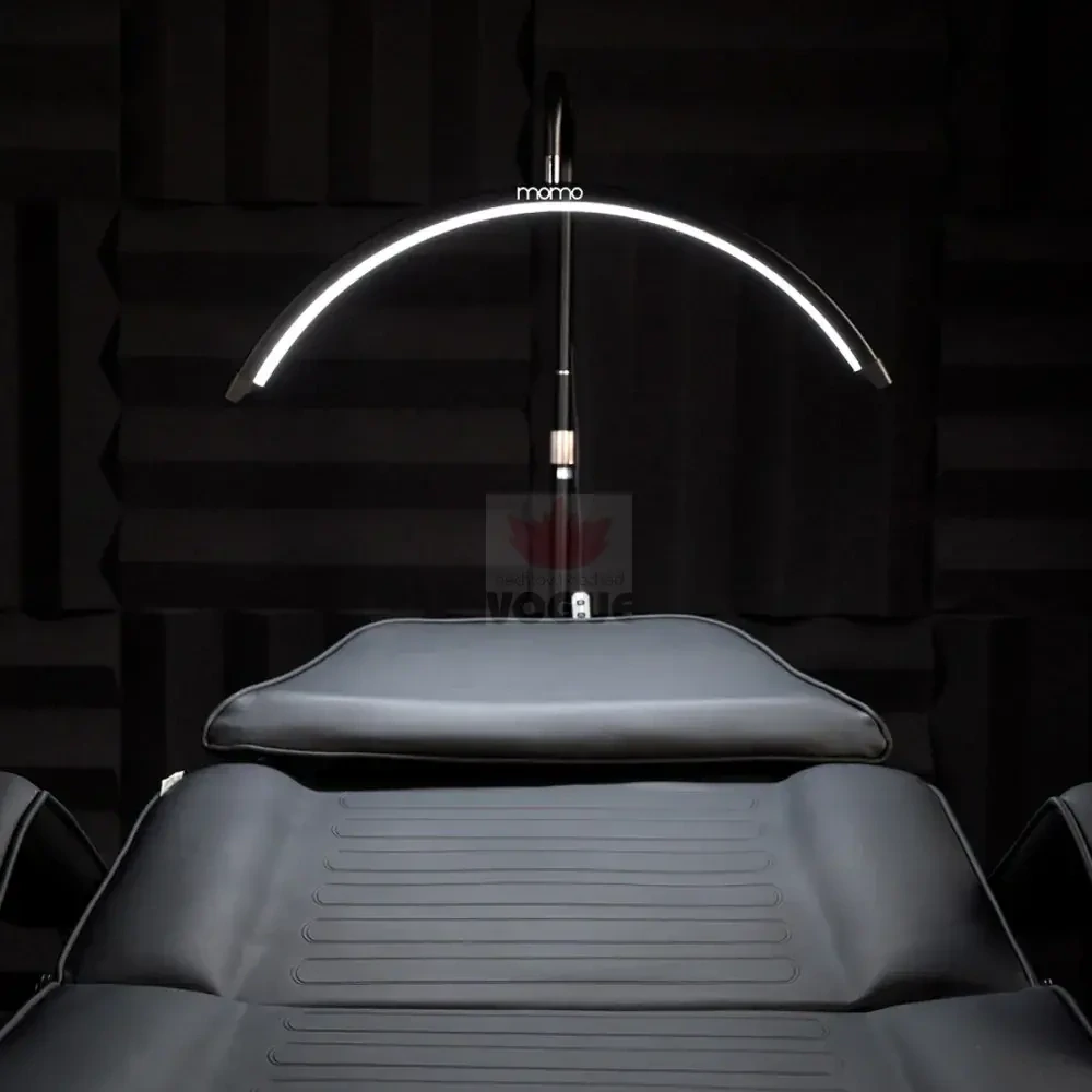 Poloblúková kozmetická lampa MOMO MX6 čierna