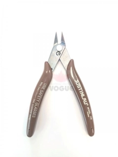 Štiepacie kliešte na keratínový spoj